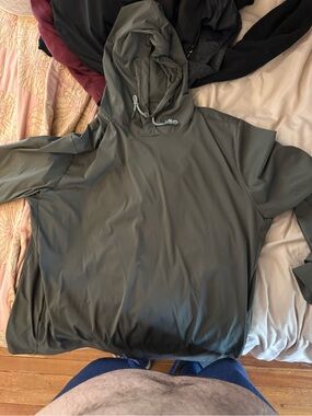 Grey Lightweight Hooded Pullover